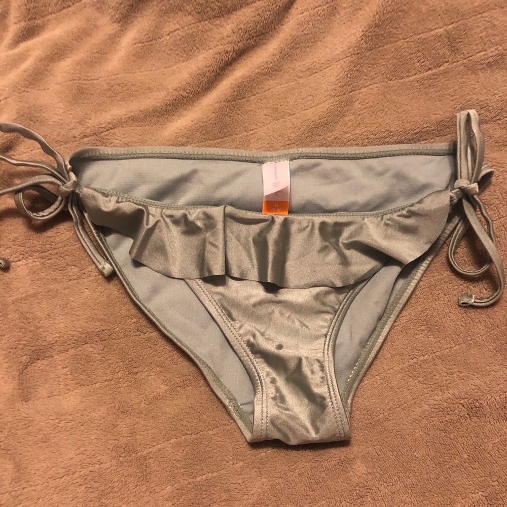 No boundaries size medium swimsuit bottoms